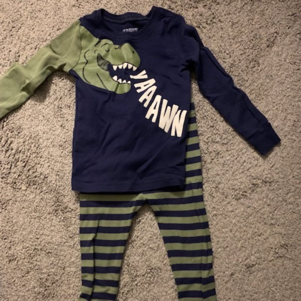 Carter's 2pc Long Sleeve Pajama Set